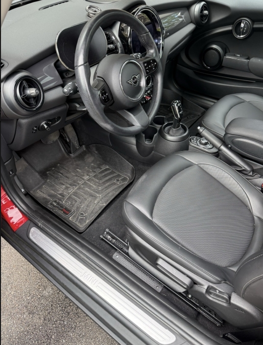 Mini Cooper — Cabin refresh before detailing